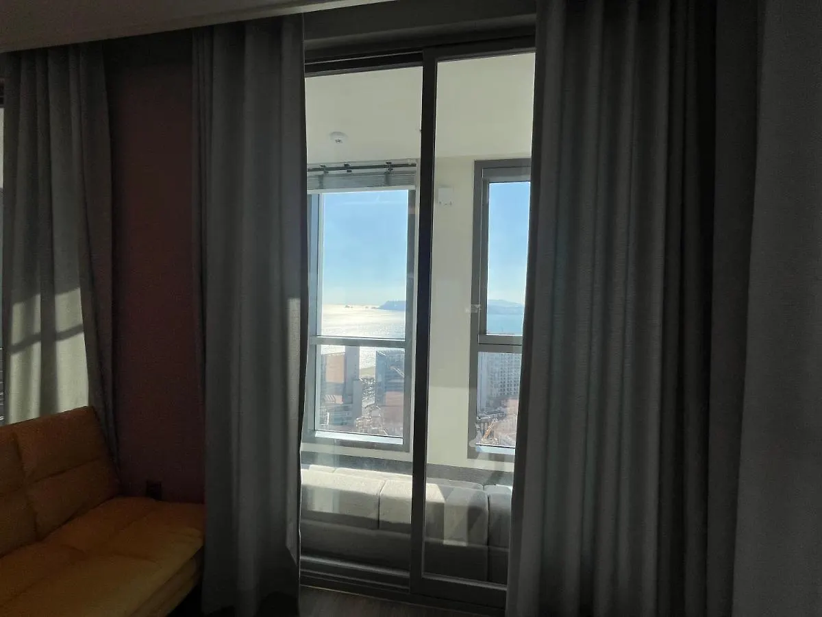 Apartment Cheulgu'S Hotel In Haeundae Beach Busan